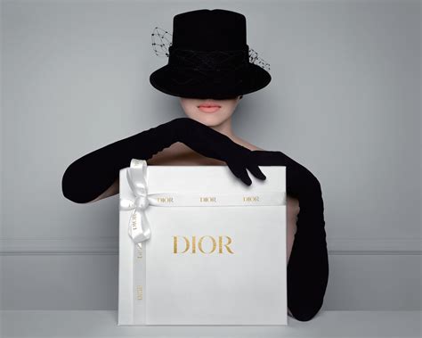 christian dior creme van hudson bay|Dior beauty canada.